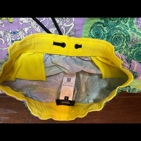 Authentic Versace Barocco Mosaic Print Swim Shorts - Picture 3 of 4